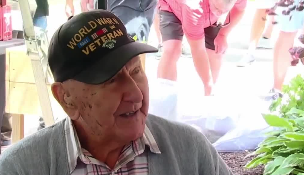 Henry Pelak, World War II veteran honored in Comstock Park