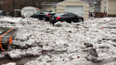 car flooded grand rapids 4.png