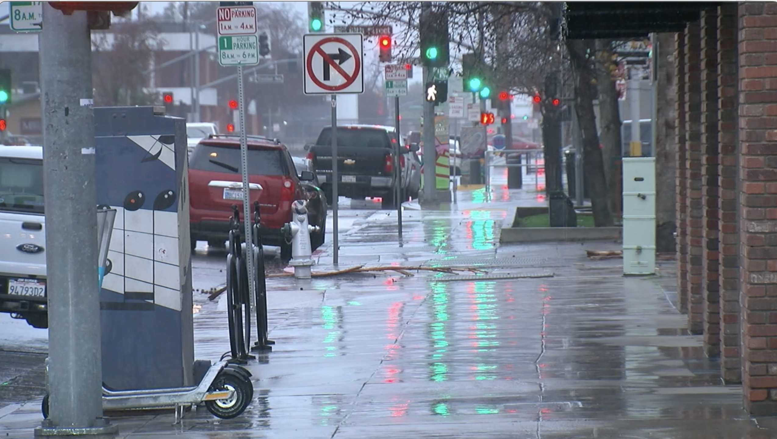 rainy day street in Bakersfield