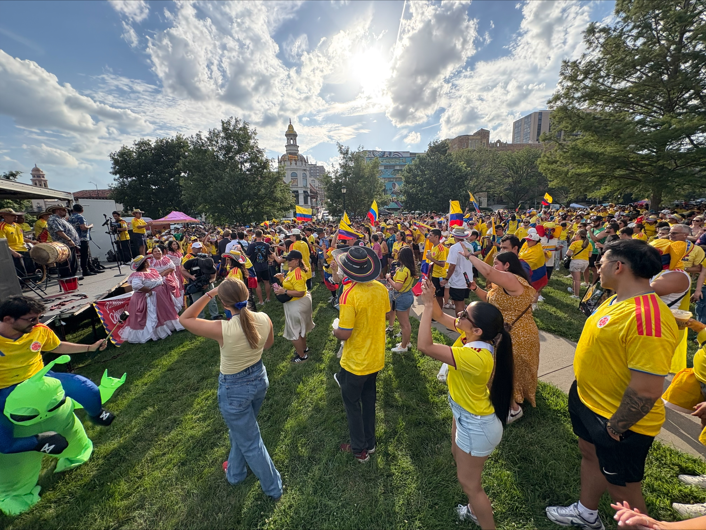 colombia rally 3.jpeg