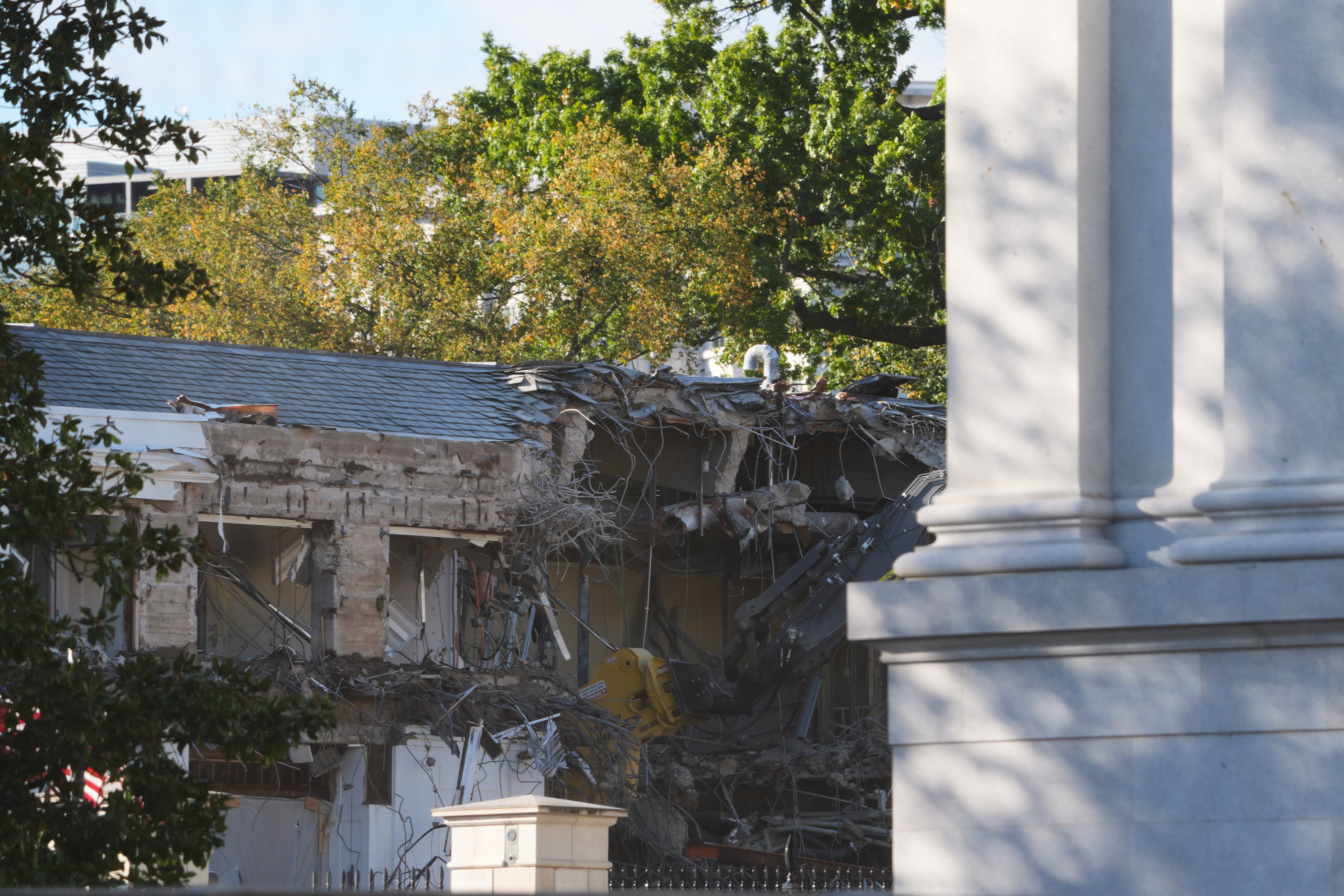 Work begins on the demolition of a part of the East Wing of the White House, Monday, Oct. 20, 2025, in Washington, before construction of a new ballroom.