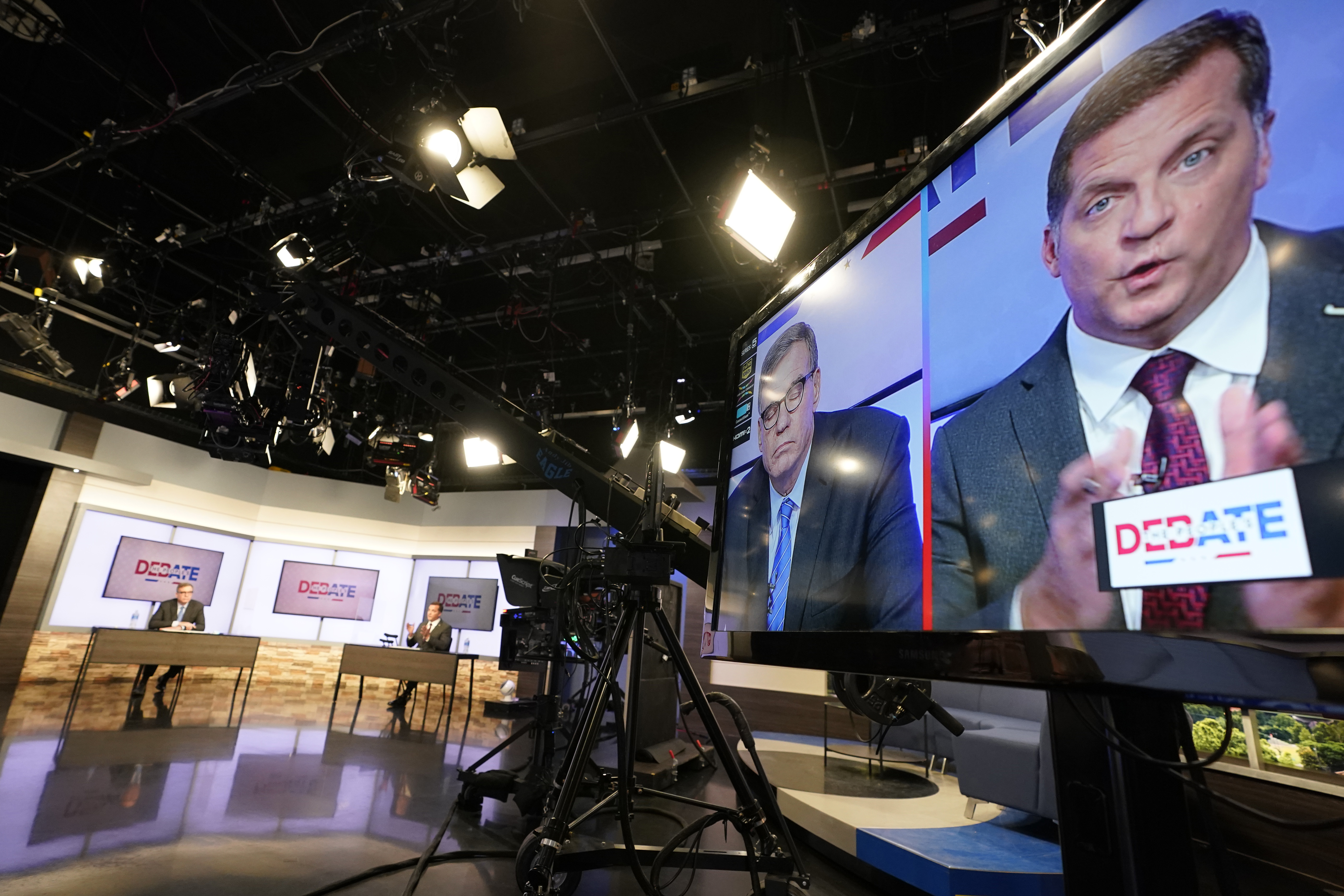 Mark Warner, Daniel Gade