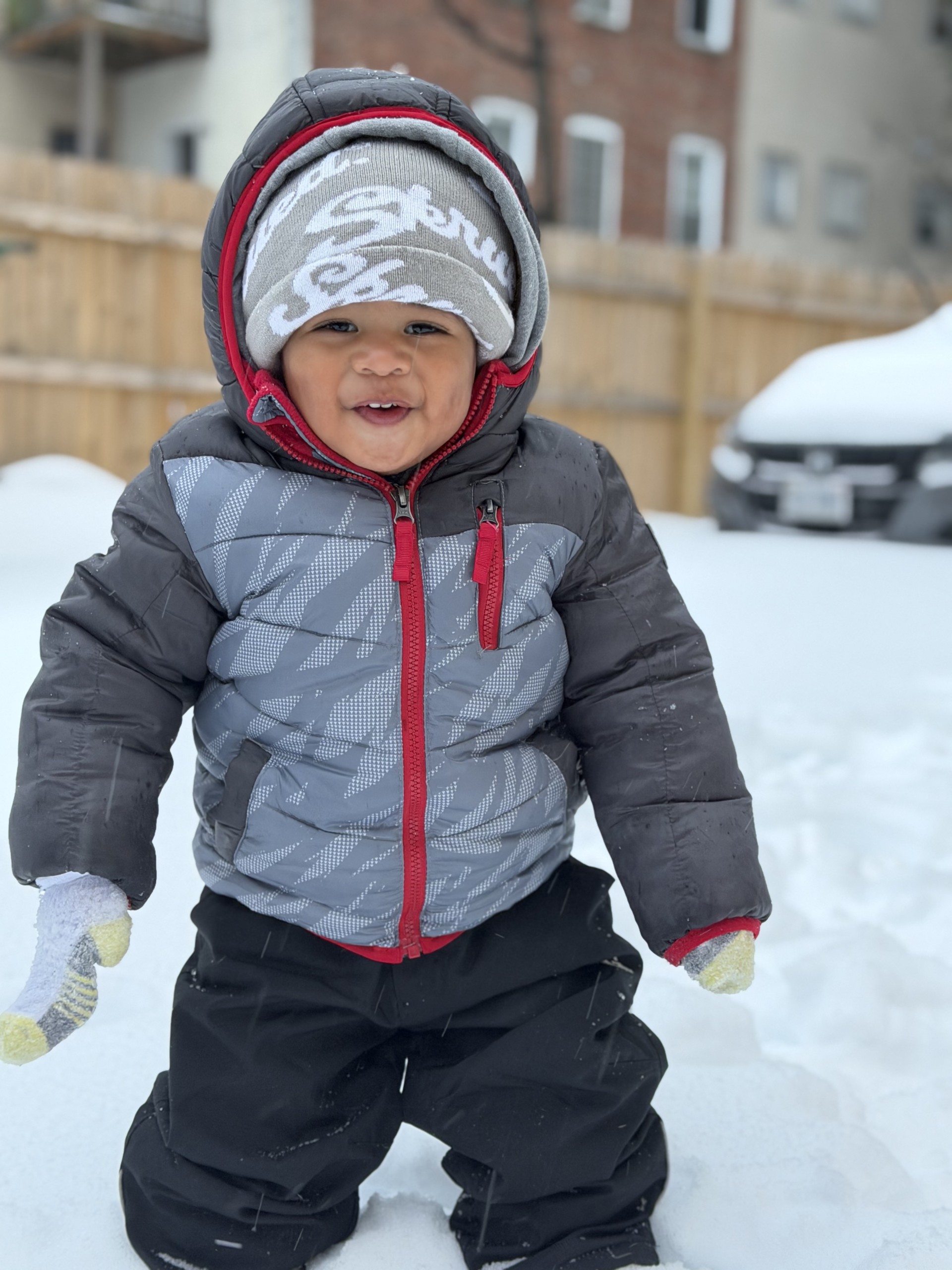 grand babies snow.jpeg