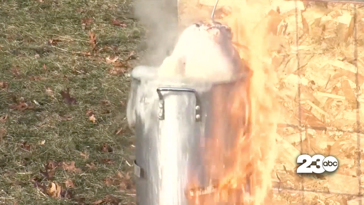 Deep Frying a Turkey (FILE)