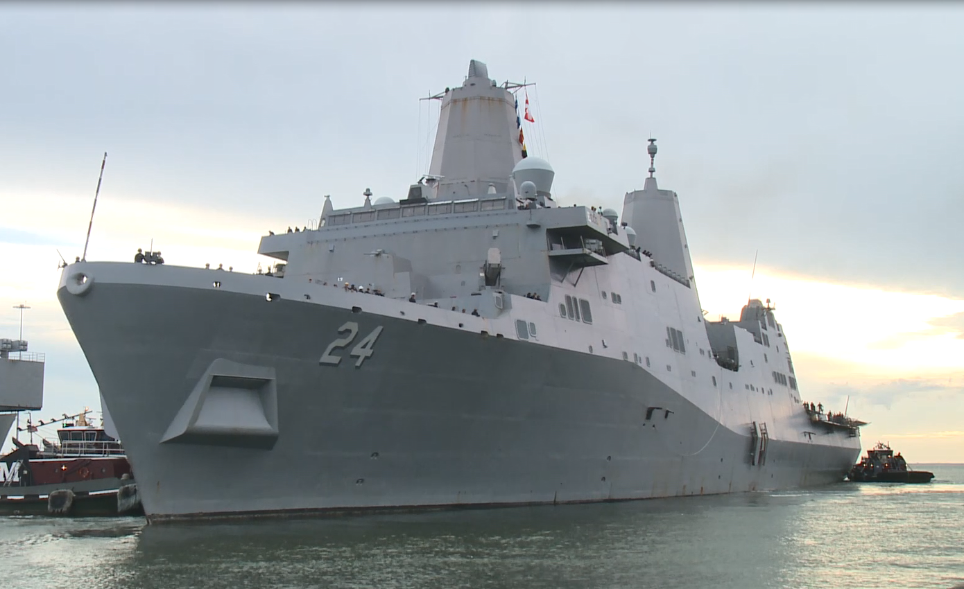USS Arlington leaves for Haiti (August 17) 2.PNG