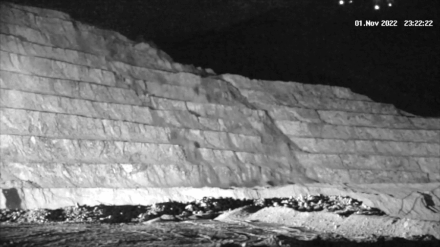 Wall collapses at Continental Pit in Butte