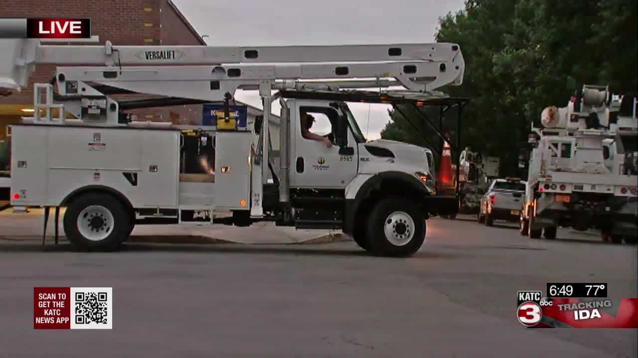 utility crews at Cajundome