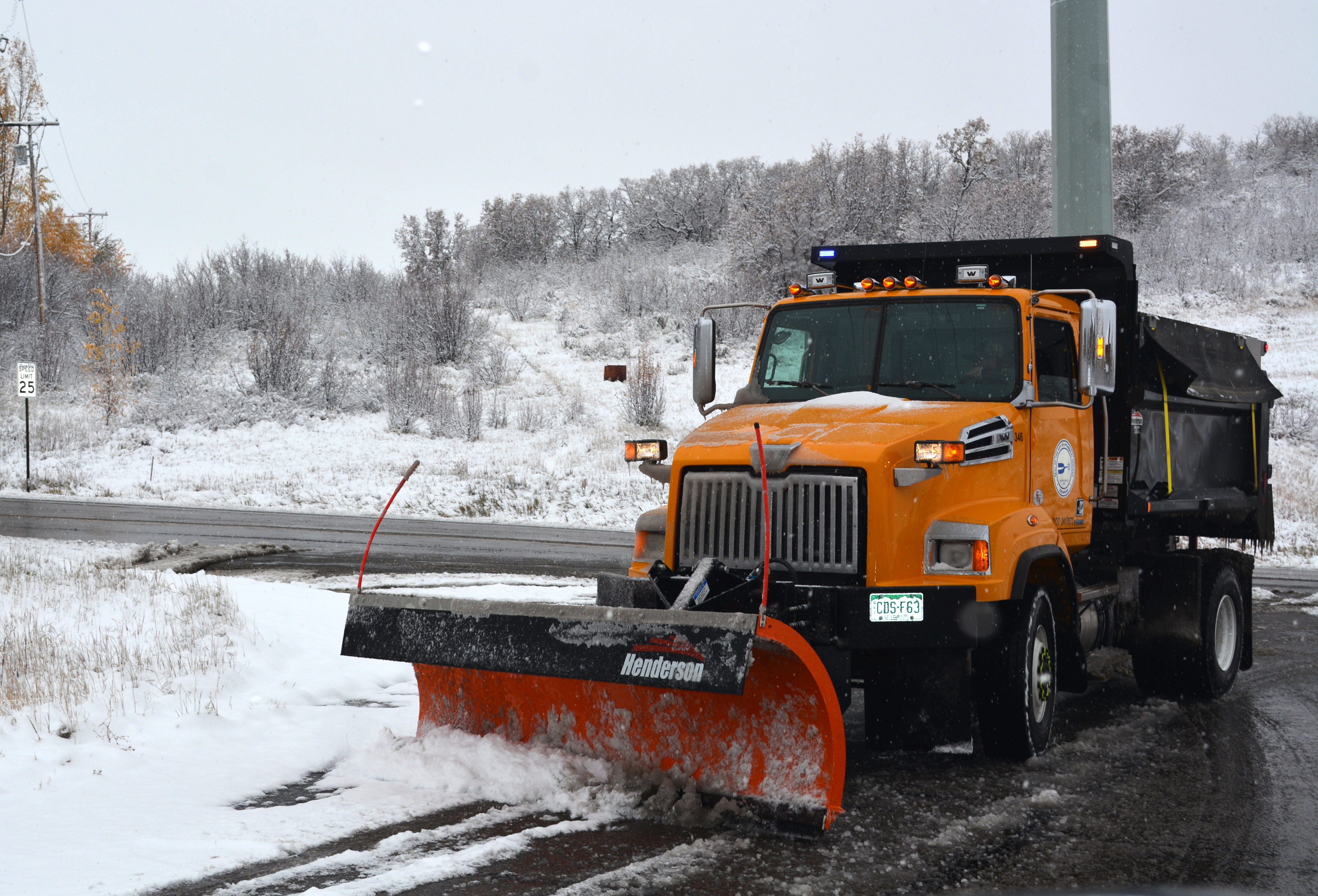 Snowplow Oct13 2021.JPG