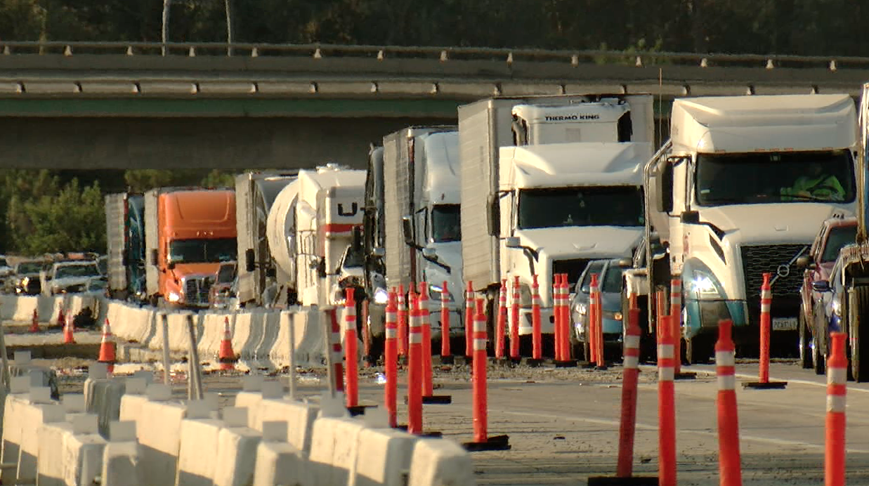 Highway Traffic (FILE)