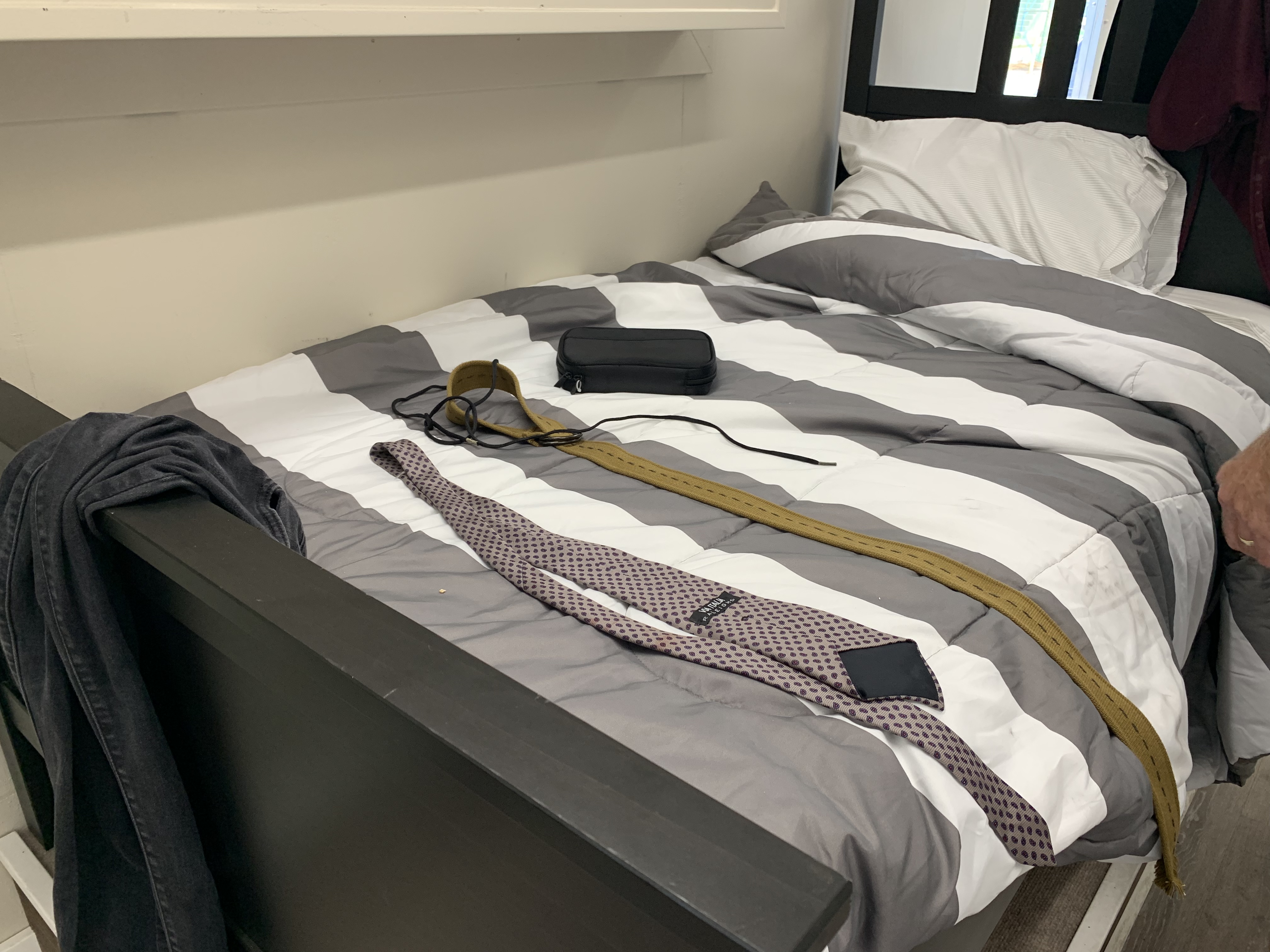 RALI CARES Mock bedroom 2