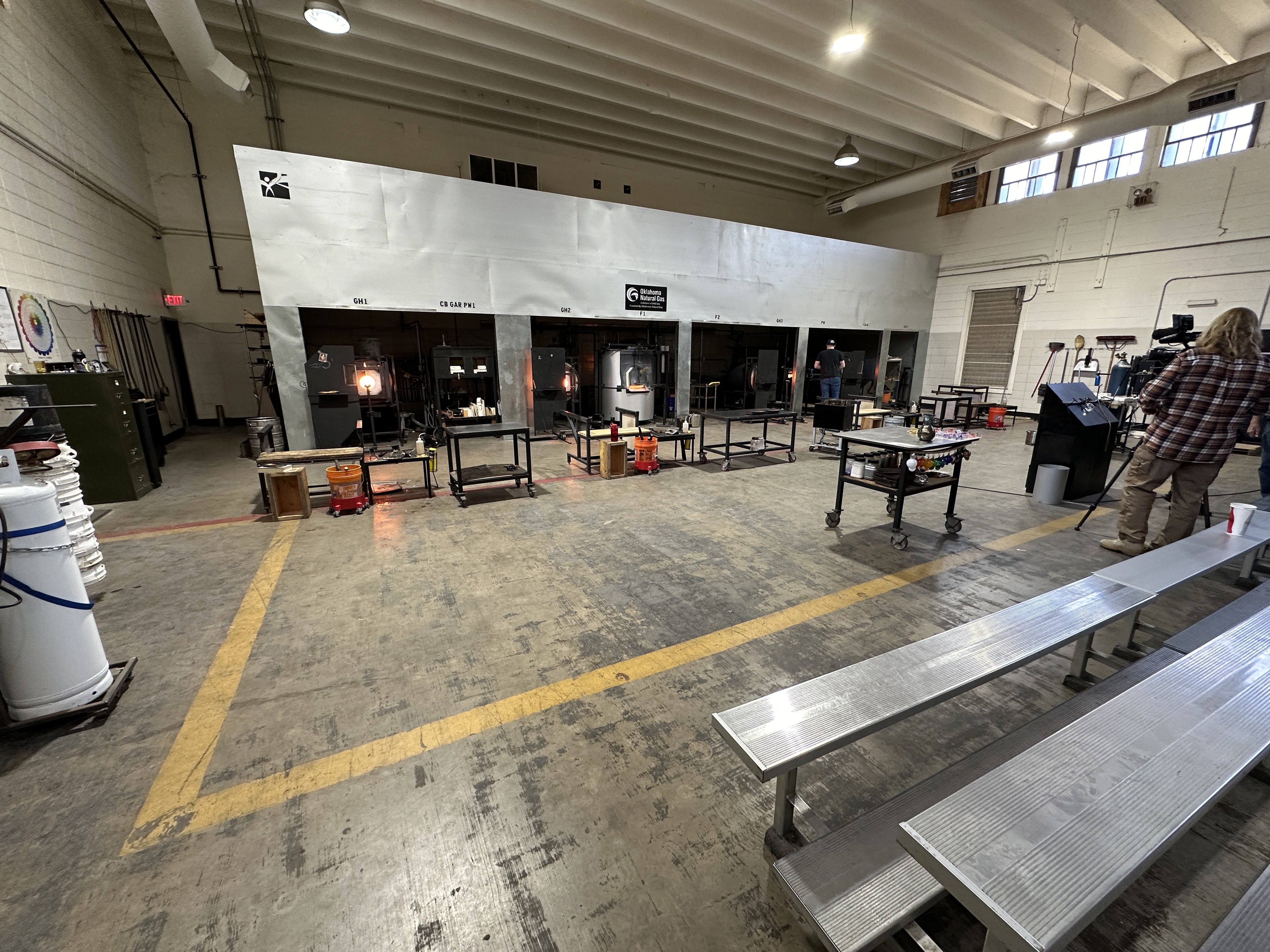 Veterans create connections using molten glass