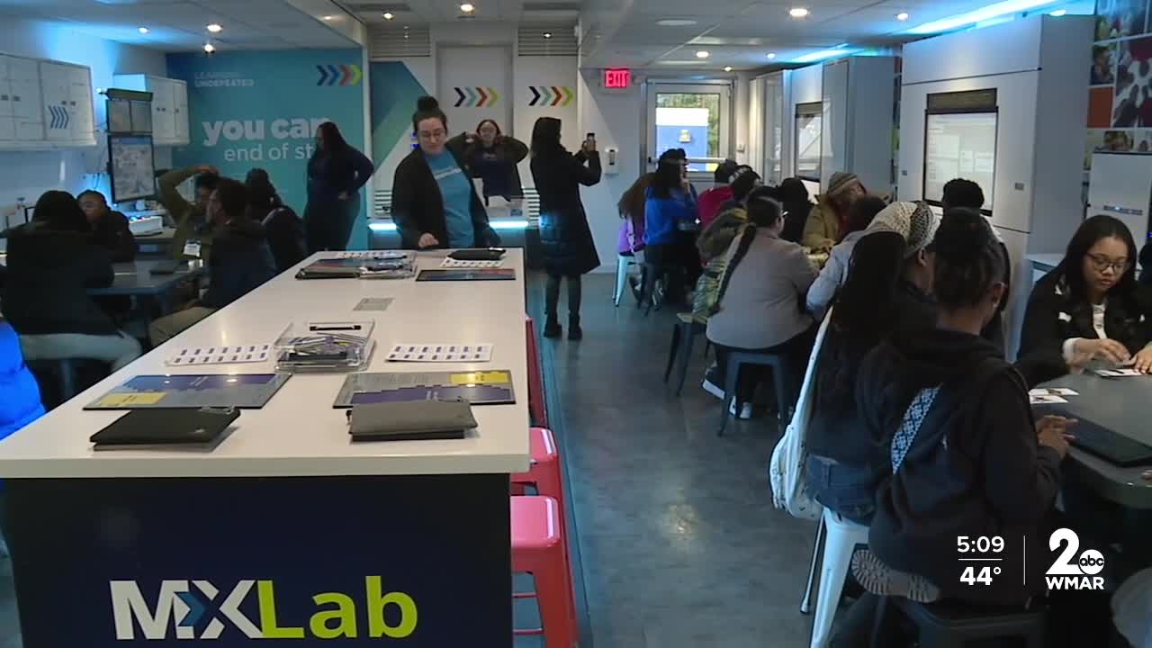  Baltimore students build AI from scratch in mobile lab