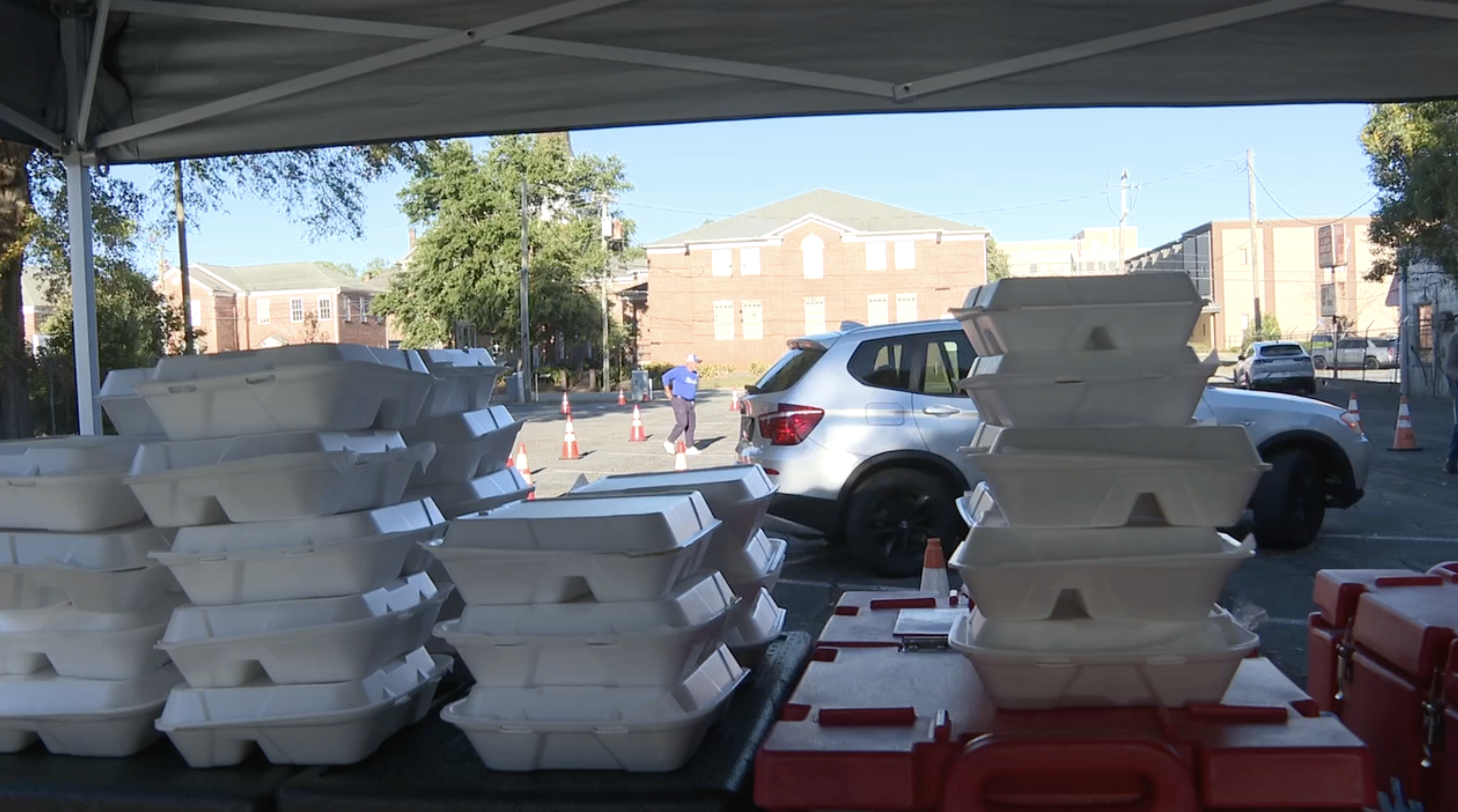 Thomasville hosts holiday meal and blanket distribution