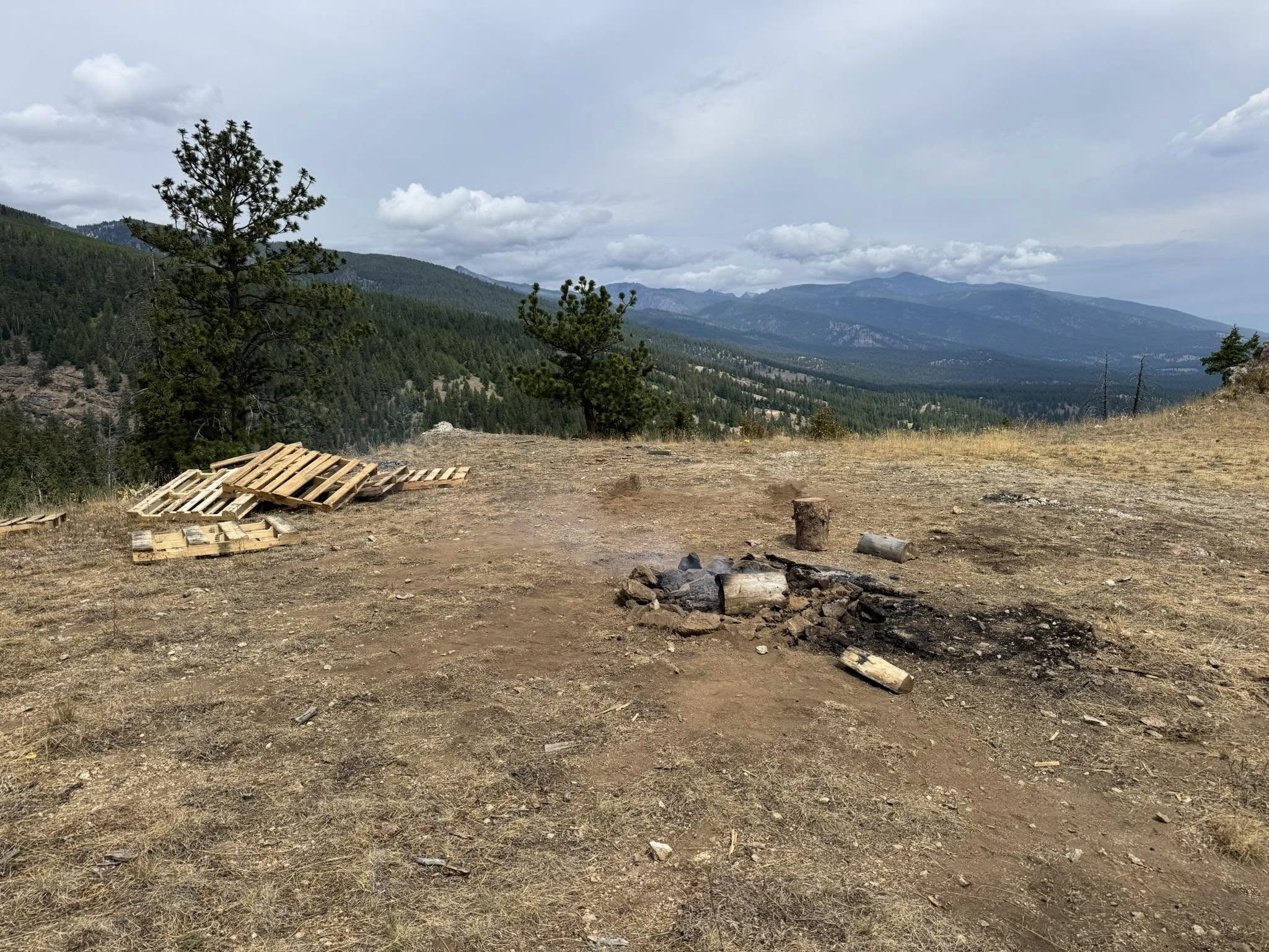 Abandonded Campfire 