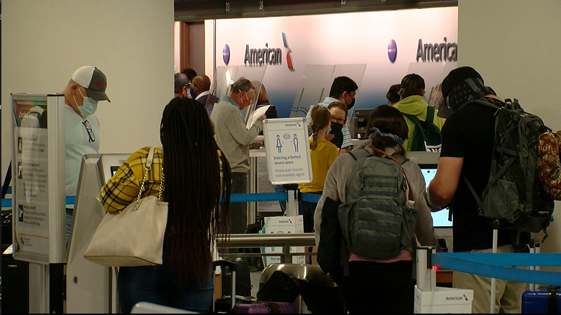 sky harbor sees increase in travelers for spring break.PNG