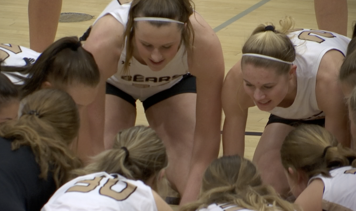 West GBB Huddle 22.png