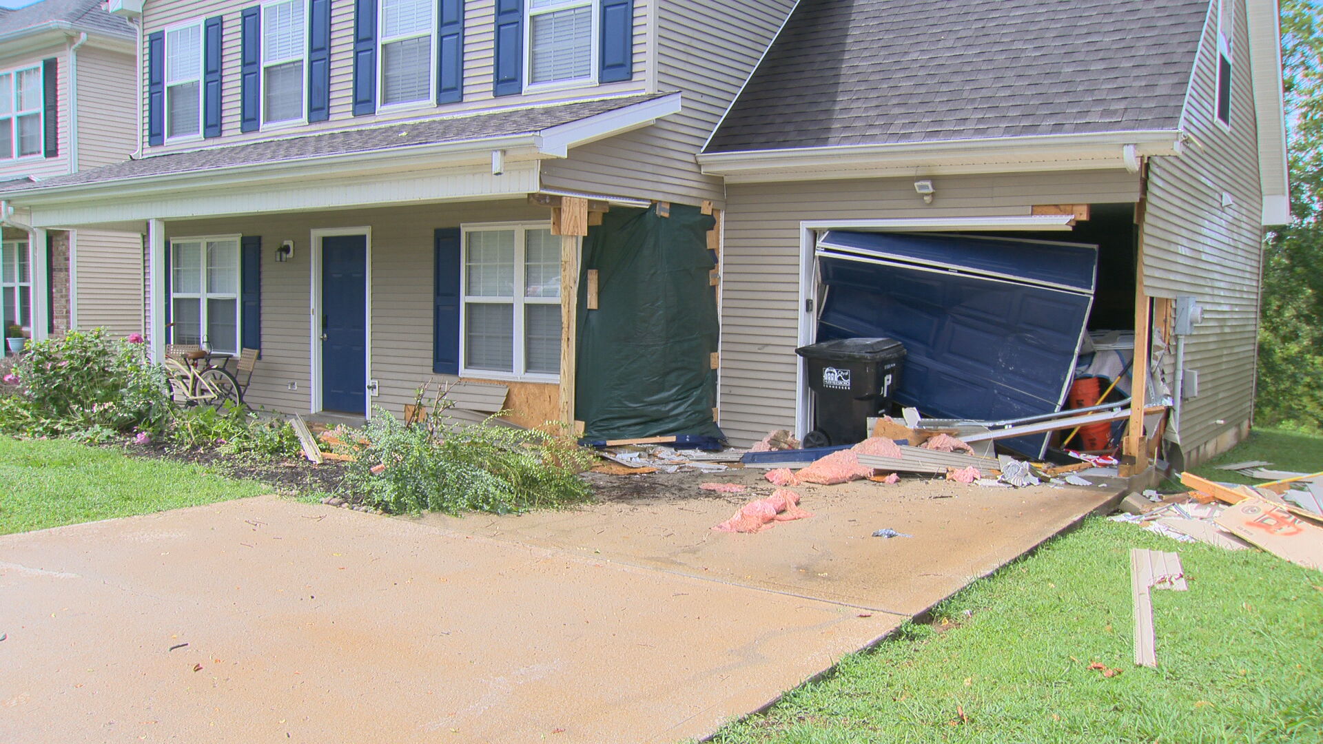 Antebellum Dr hit and run