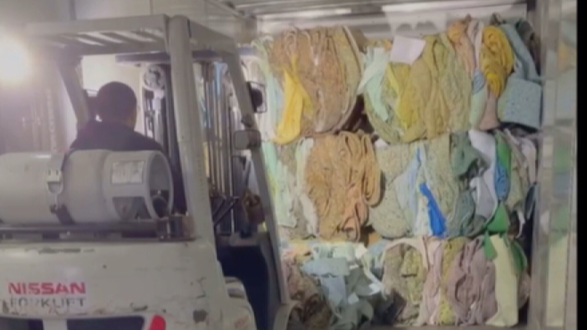 Carpet one semi.jpg