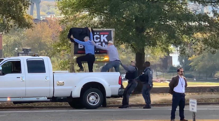 Biden sign.jpg