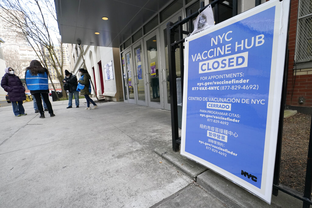 Virus Outbreak US Surge