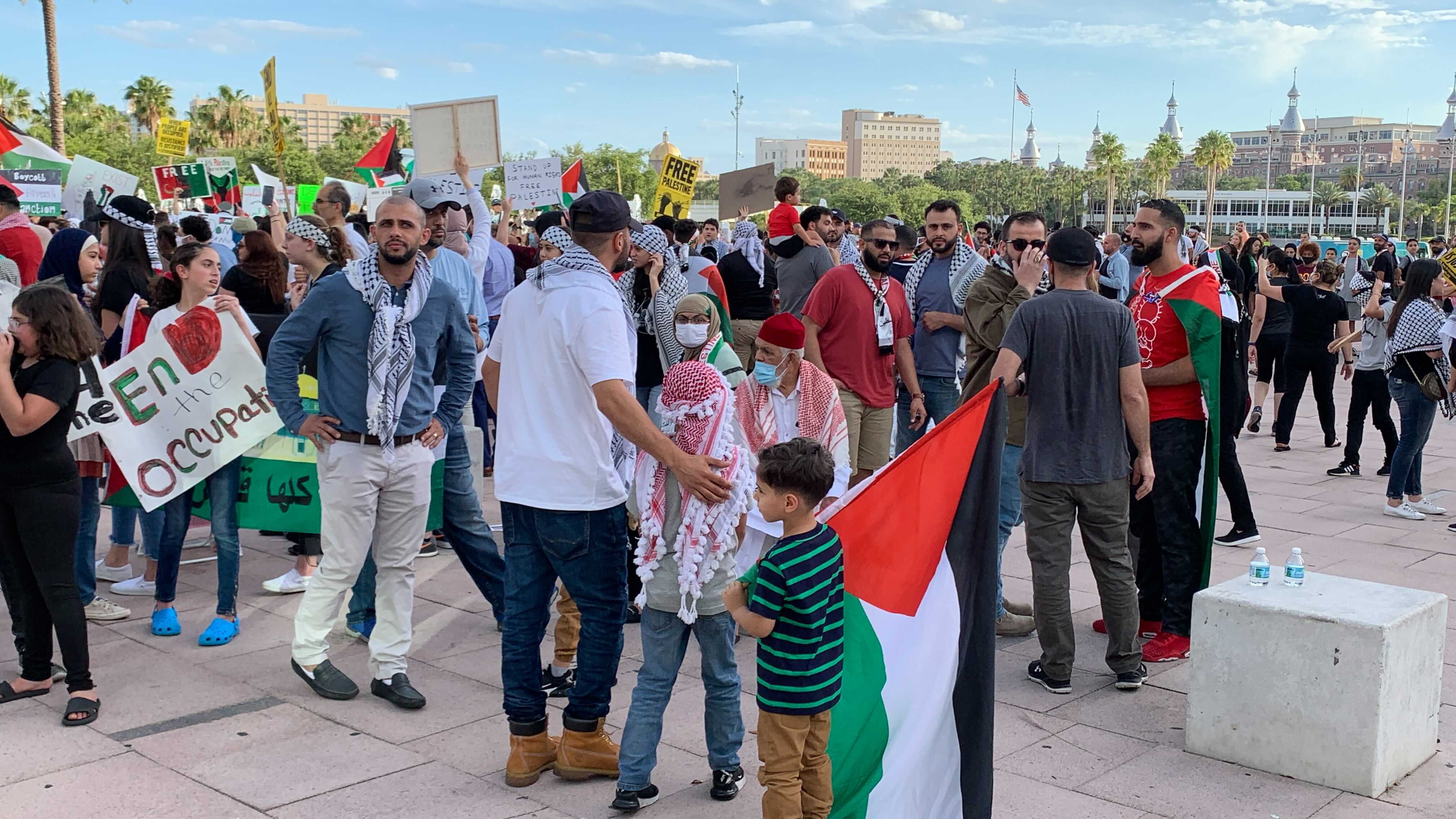 "Free Palestine" protest in Tampa