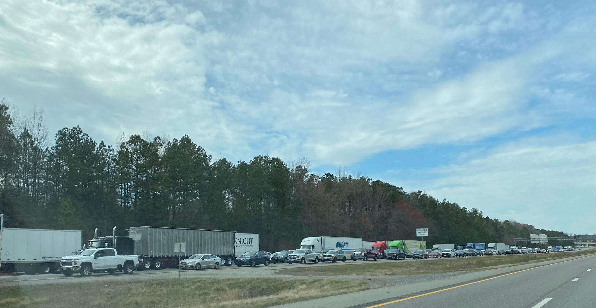 Southbound lanes of I-295 in Henrico closed due to crash