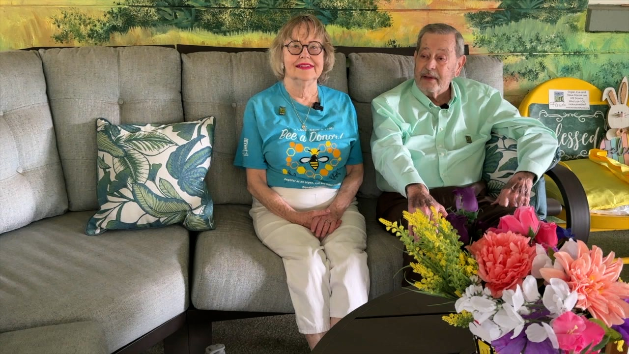 NEW_KEELY_4PM_LKL_PKG_DONATE_LIFE_MONTH_PLANT_CITY_COUPLE