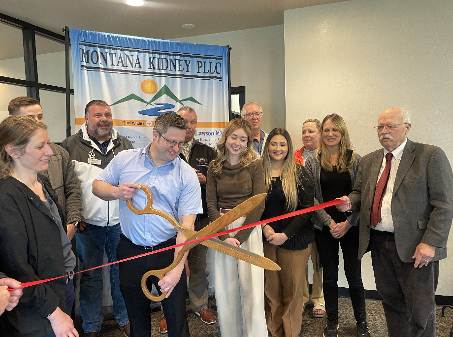 Ribbon-cutting ceremony held on Wednesday, April 22 for the opening of USA Dialysis PLLC 