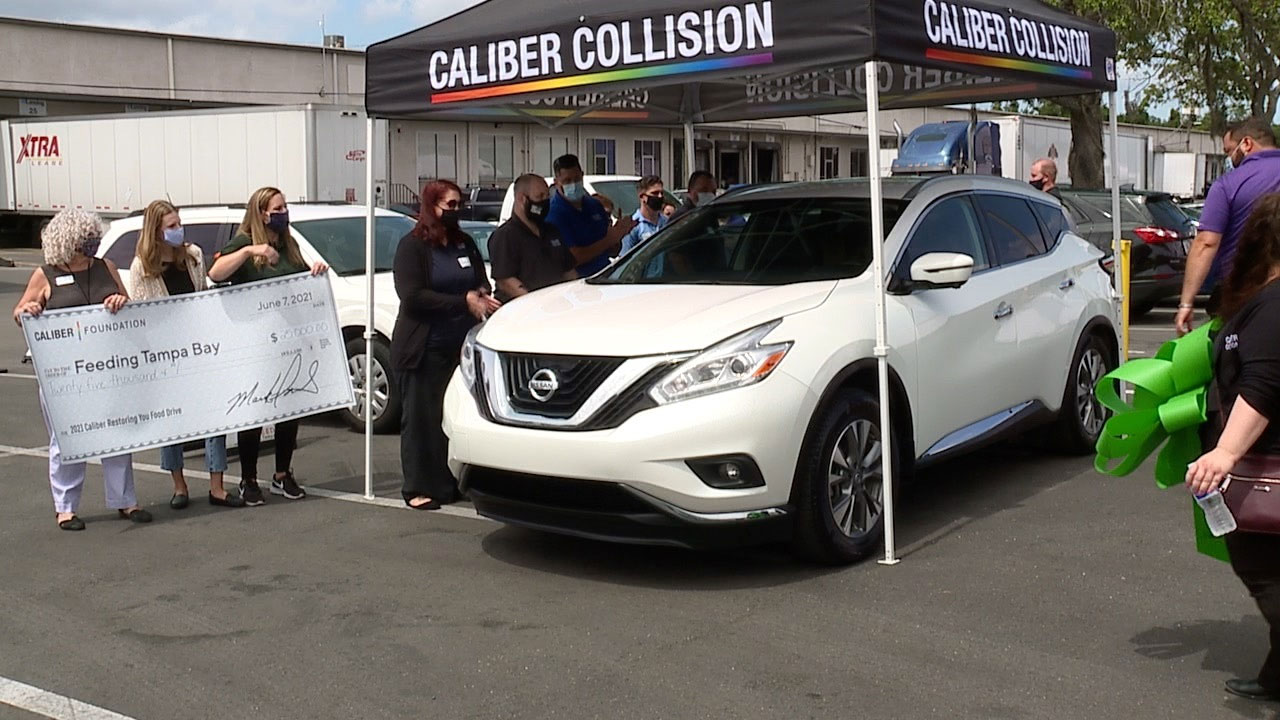 Businesses-team-up-to-donate-car-to-Feeding-Tampa-Bay-WFTS-WAXLER.jpg