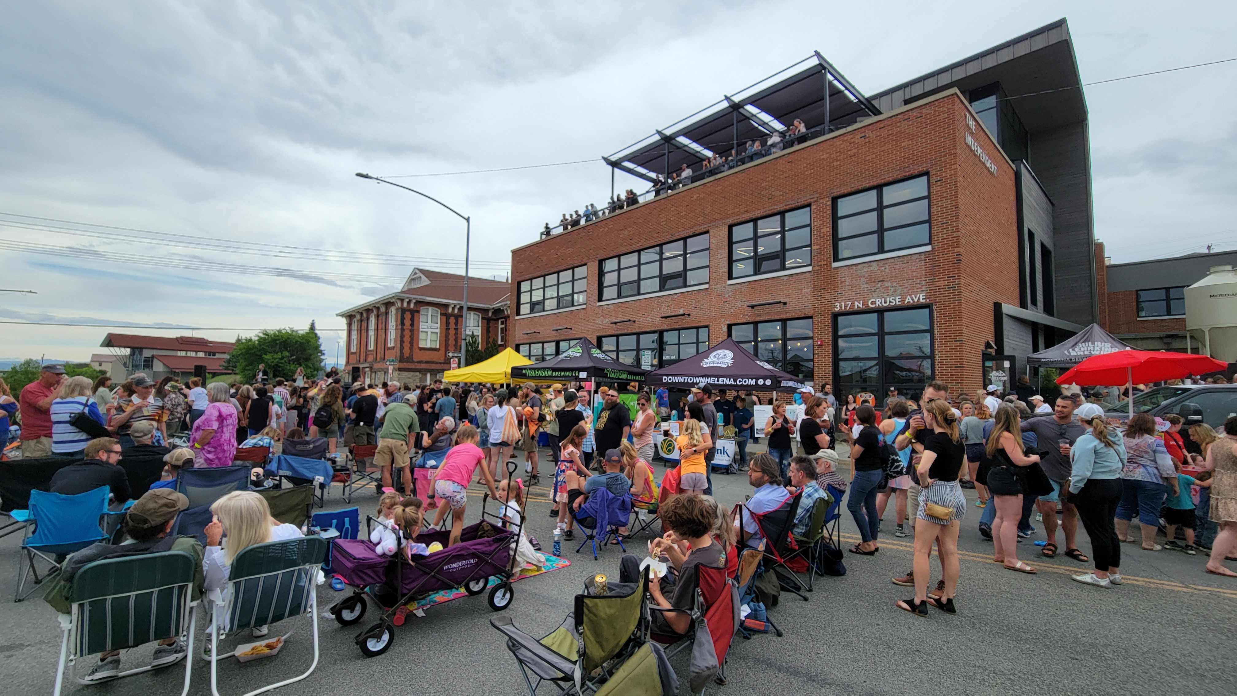 Out and About: Alive at Five, Carp Safari, and Helena Food Share's lot party - Vimarsana News