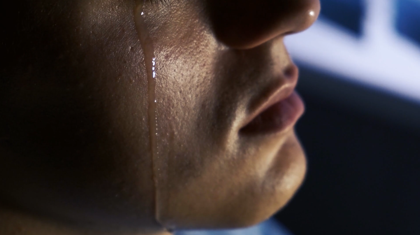 crying sadness de