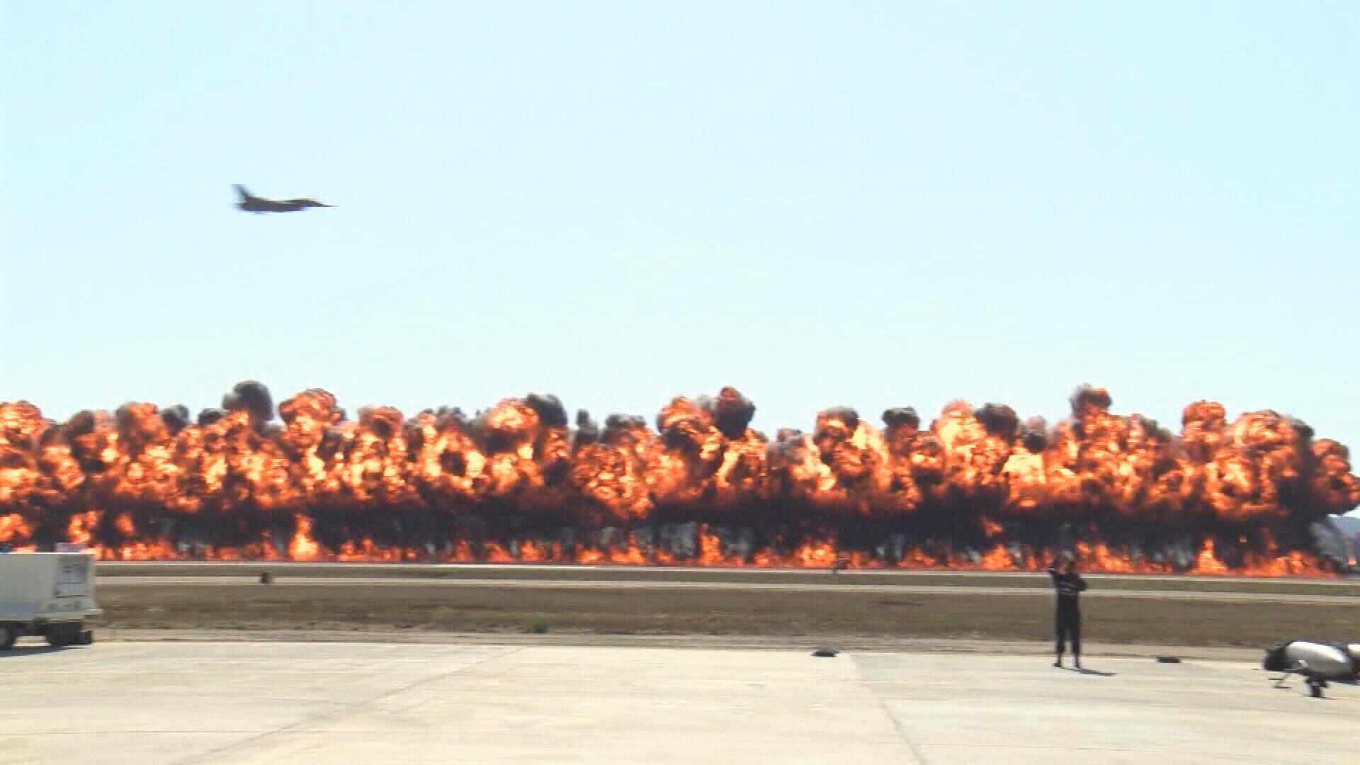 AIRFEST EXPLOSION .jpg