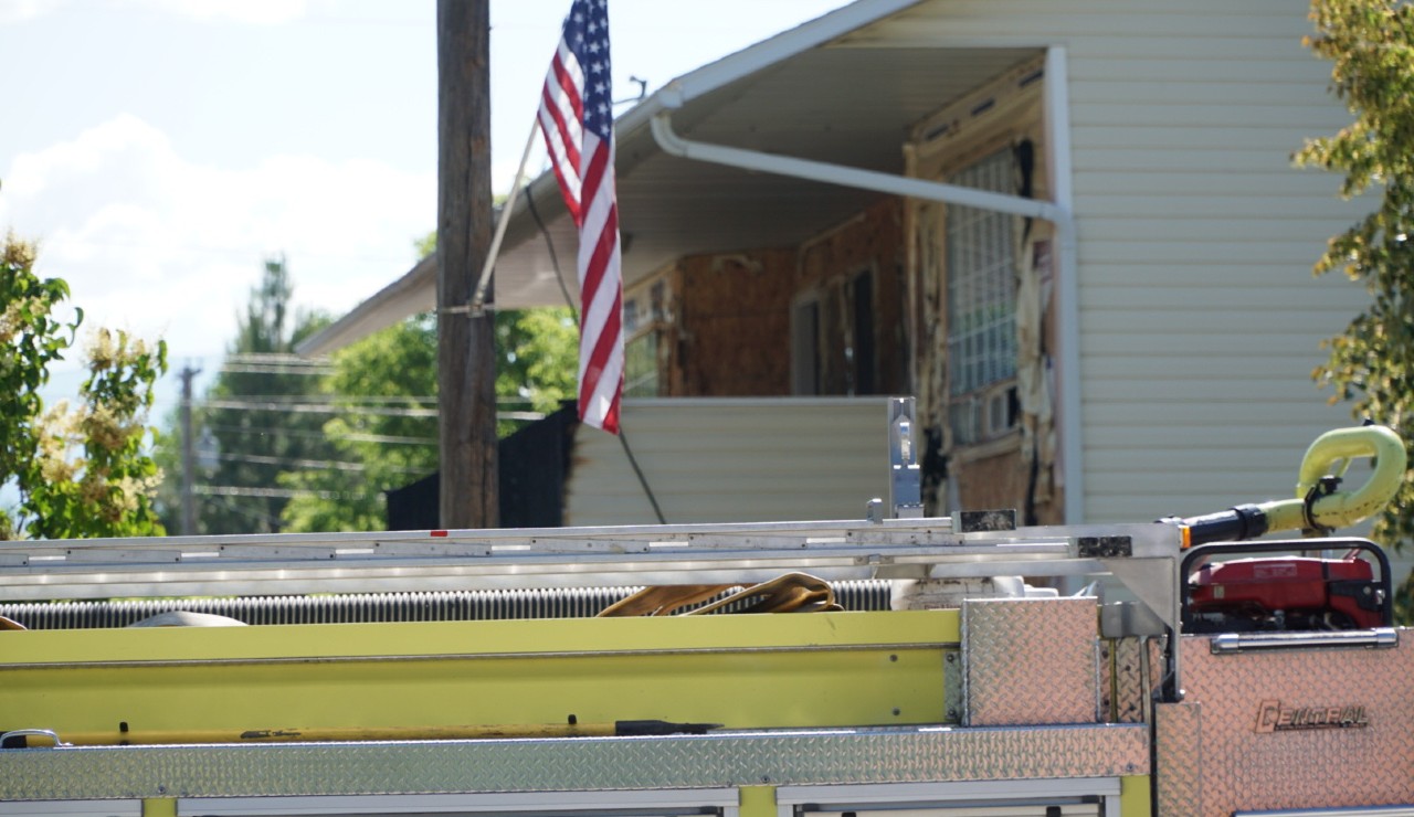 3 people dead in Corvallis apartment fire