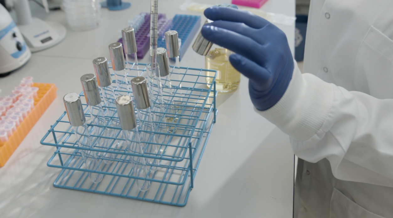 van andel institute photo.png