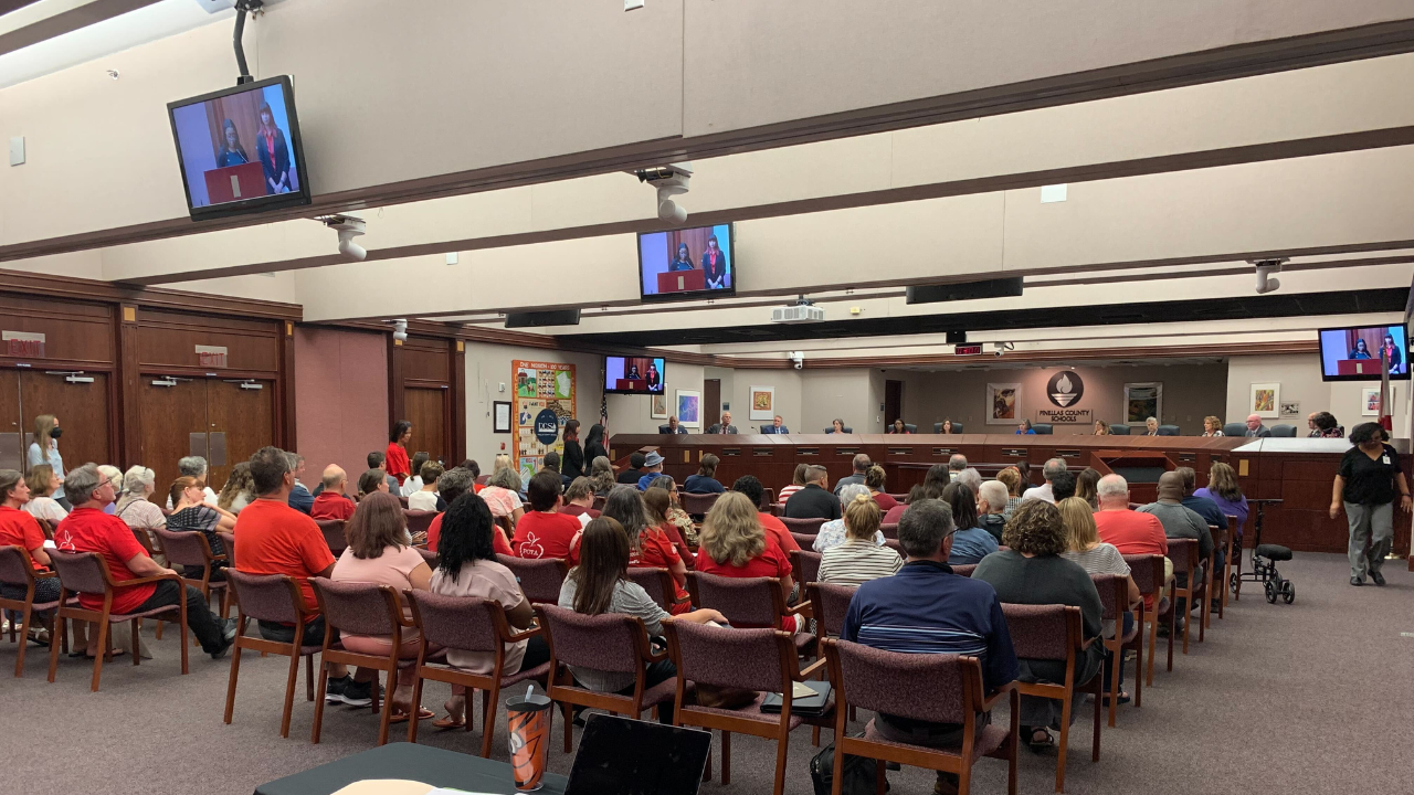 pinellas school board meeting.png