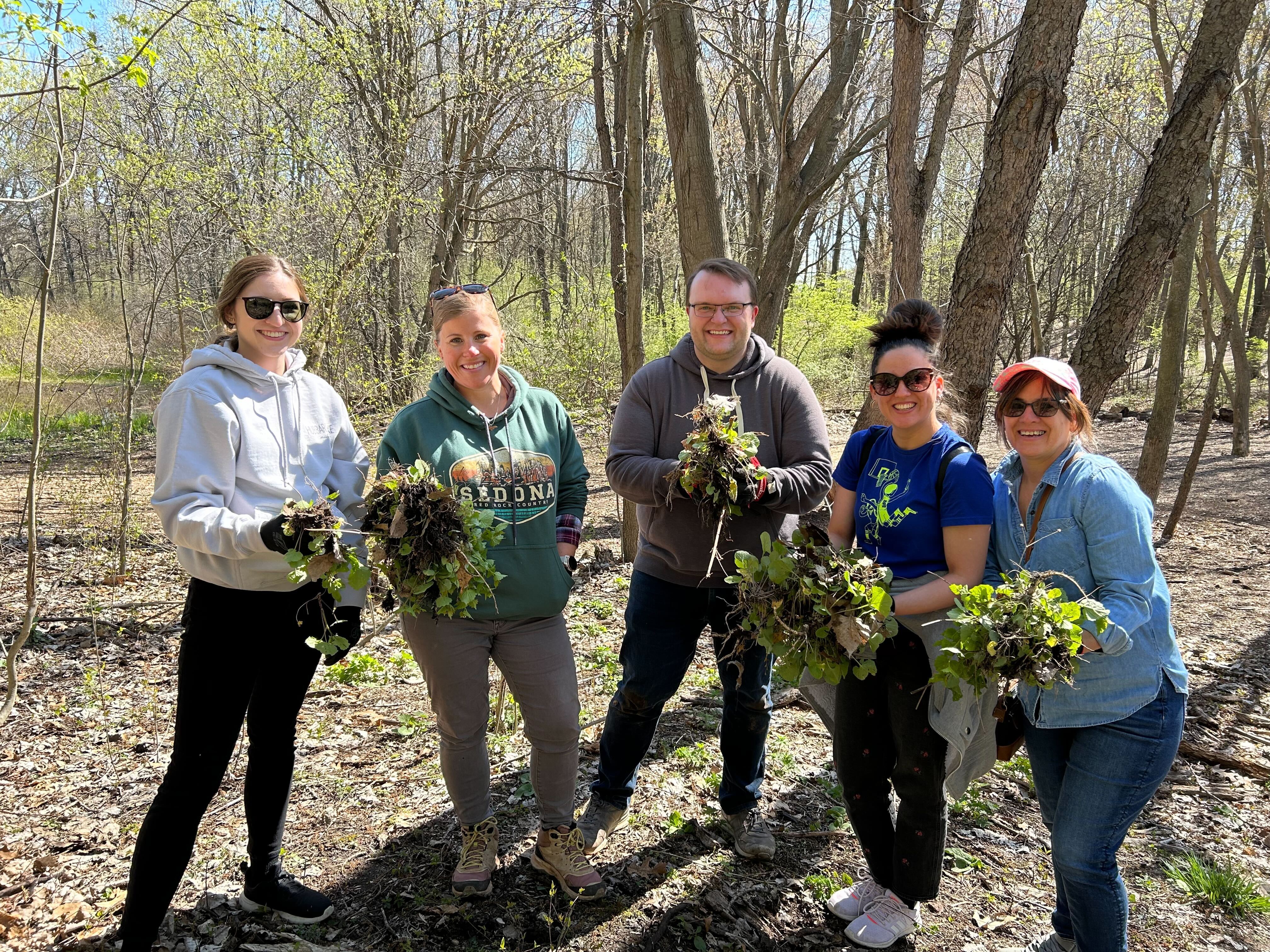 Volunteers at Lake Lansing Park North Earth Day Clean Up