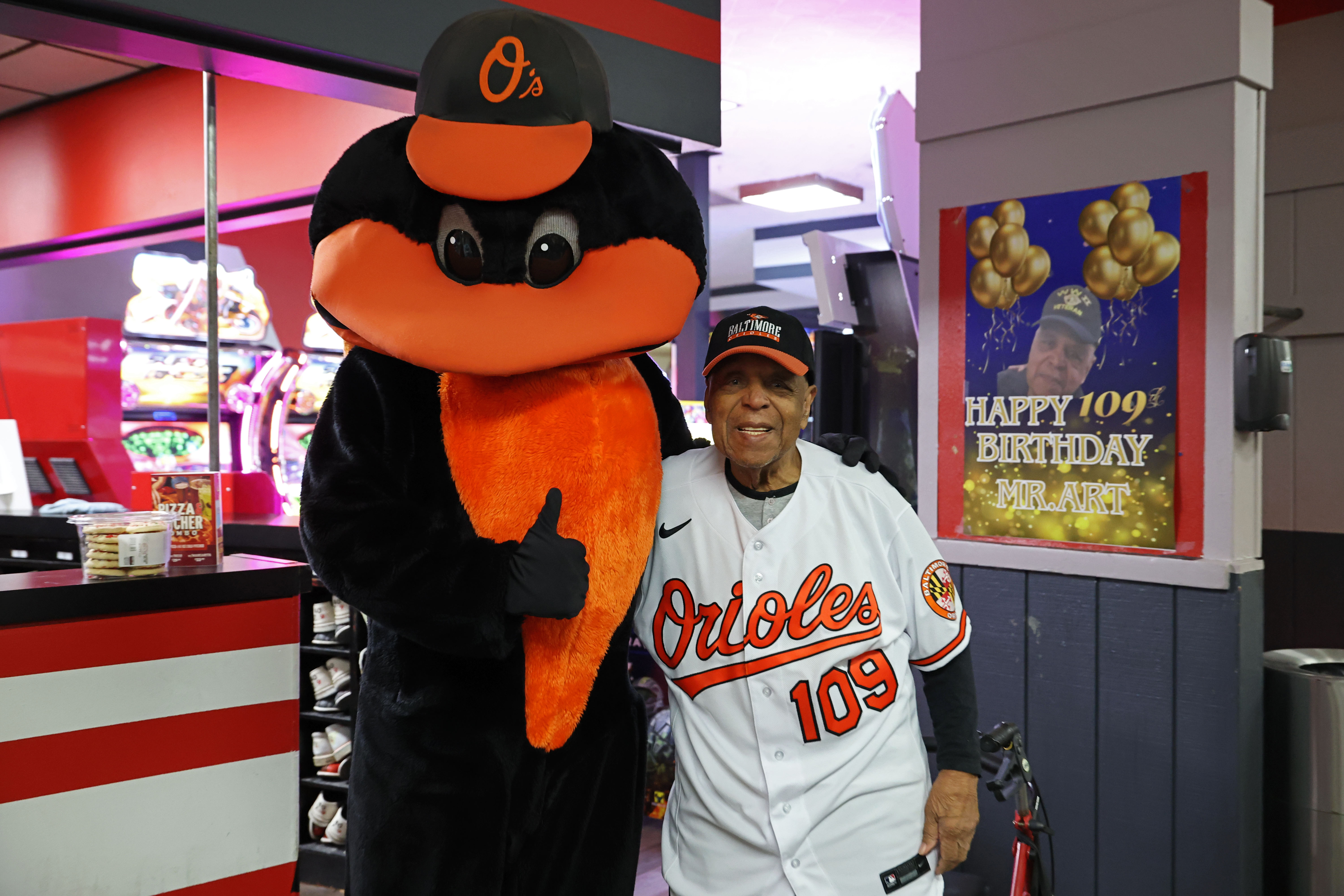 109-year-old WWII, Korean War vet named 2026 Mo Gaba fan of the year