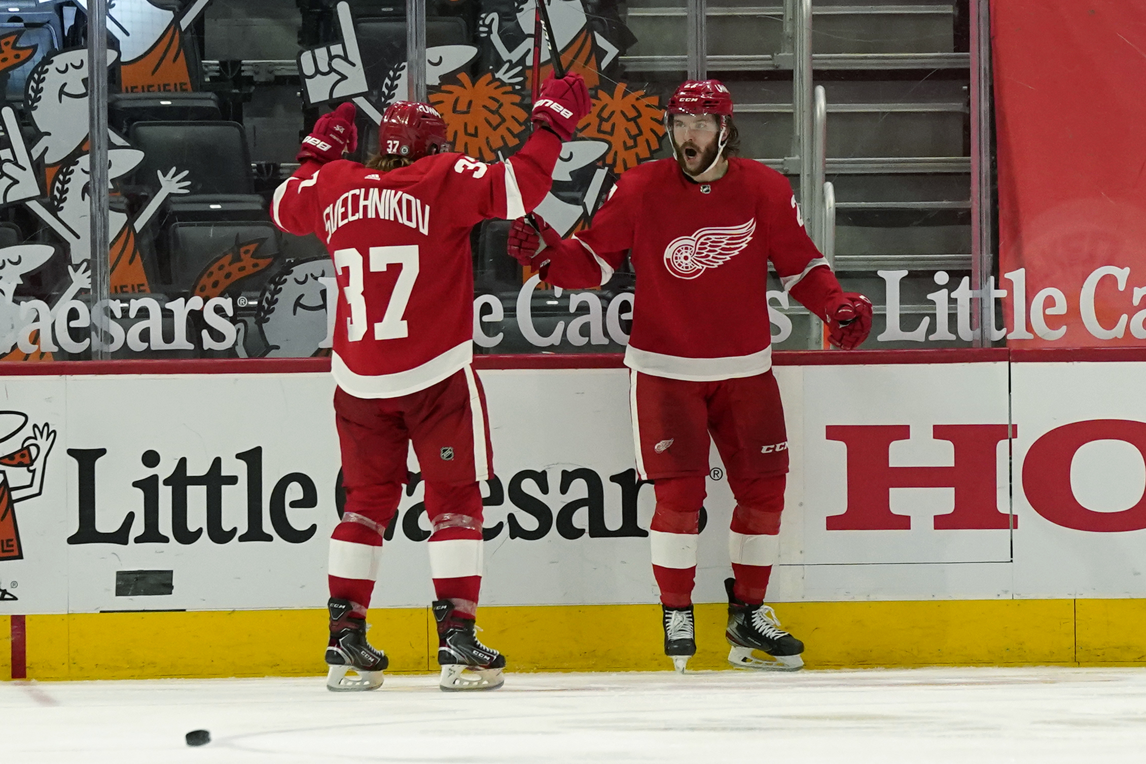 Evgeny Svechnikov, Michael Rasmussen Blue Jackets Red Wings Hockey