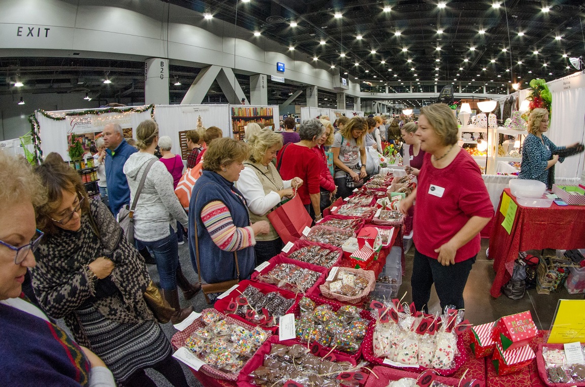 Holiday market sharonville