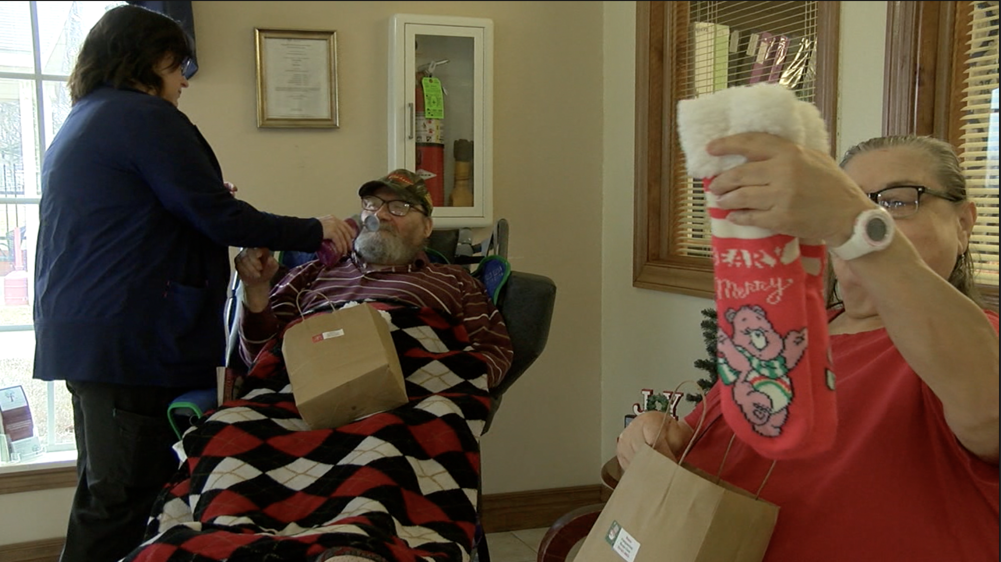 nursing home holiday gifts seniors