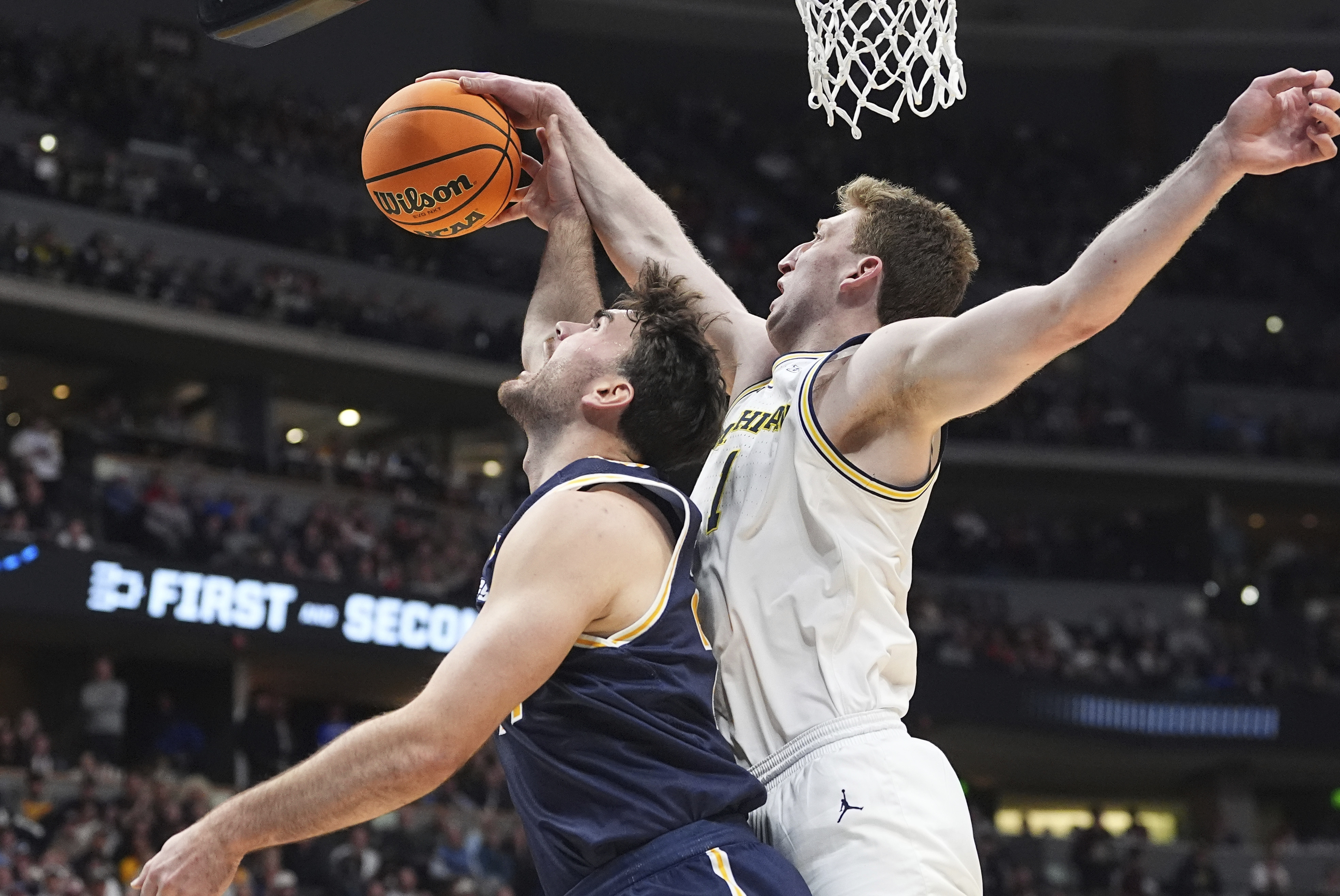 NCAA UC San Diego Michigan Basketball