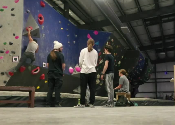 2023-01-04 23_13_55-Clipping Tool.png