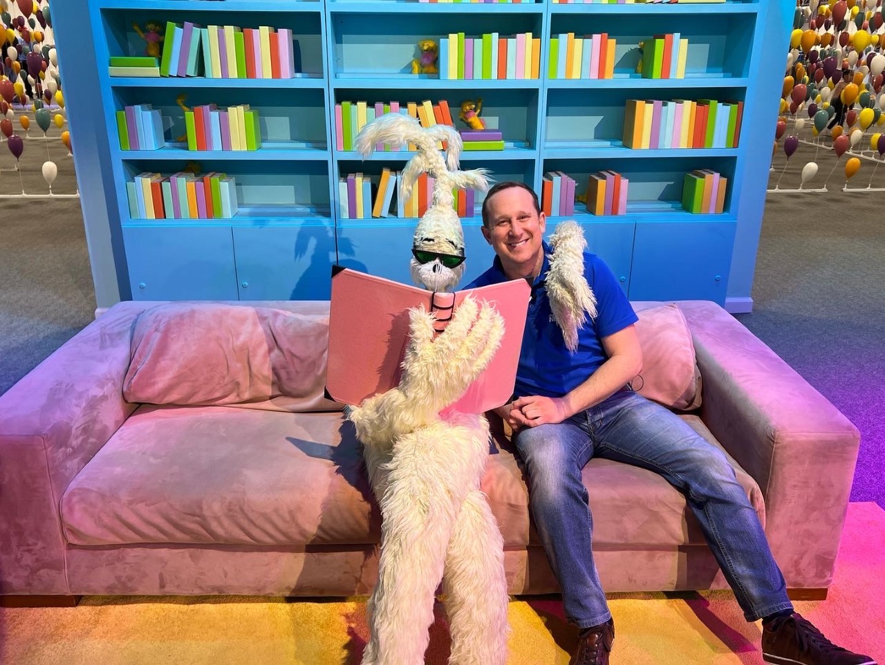 Alan Rose with the Bofa on the Sofa