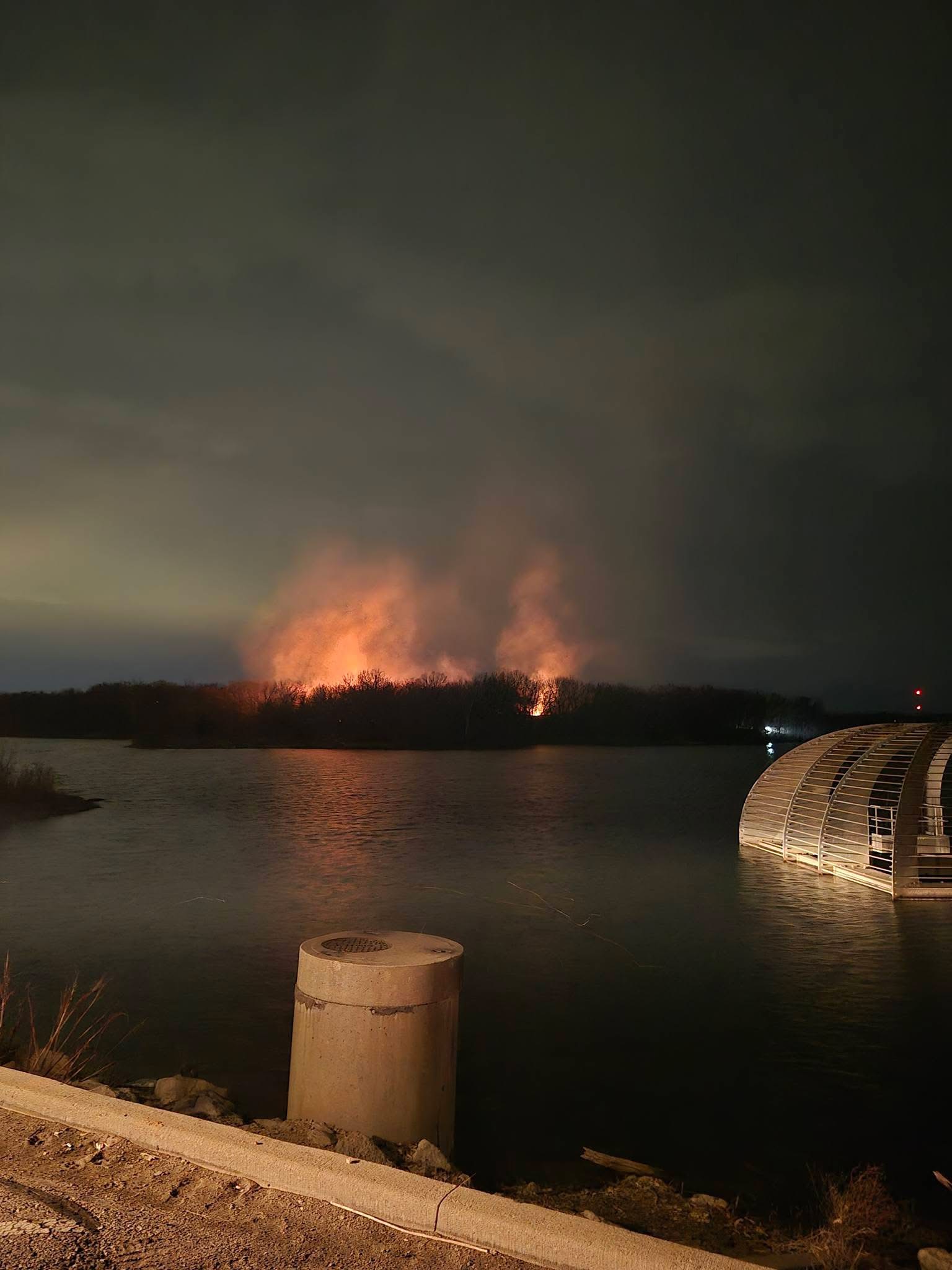 Tuesday night fire at Lake Remembrance in Blue Springs