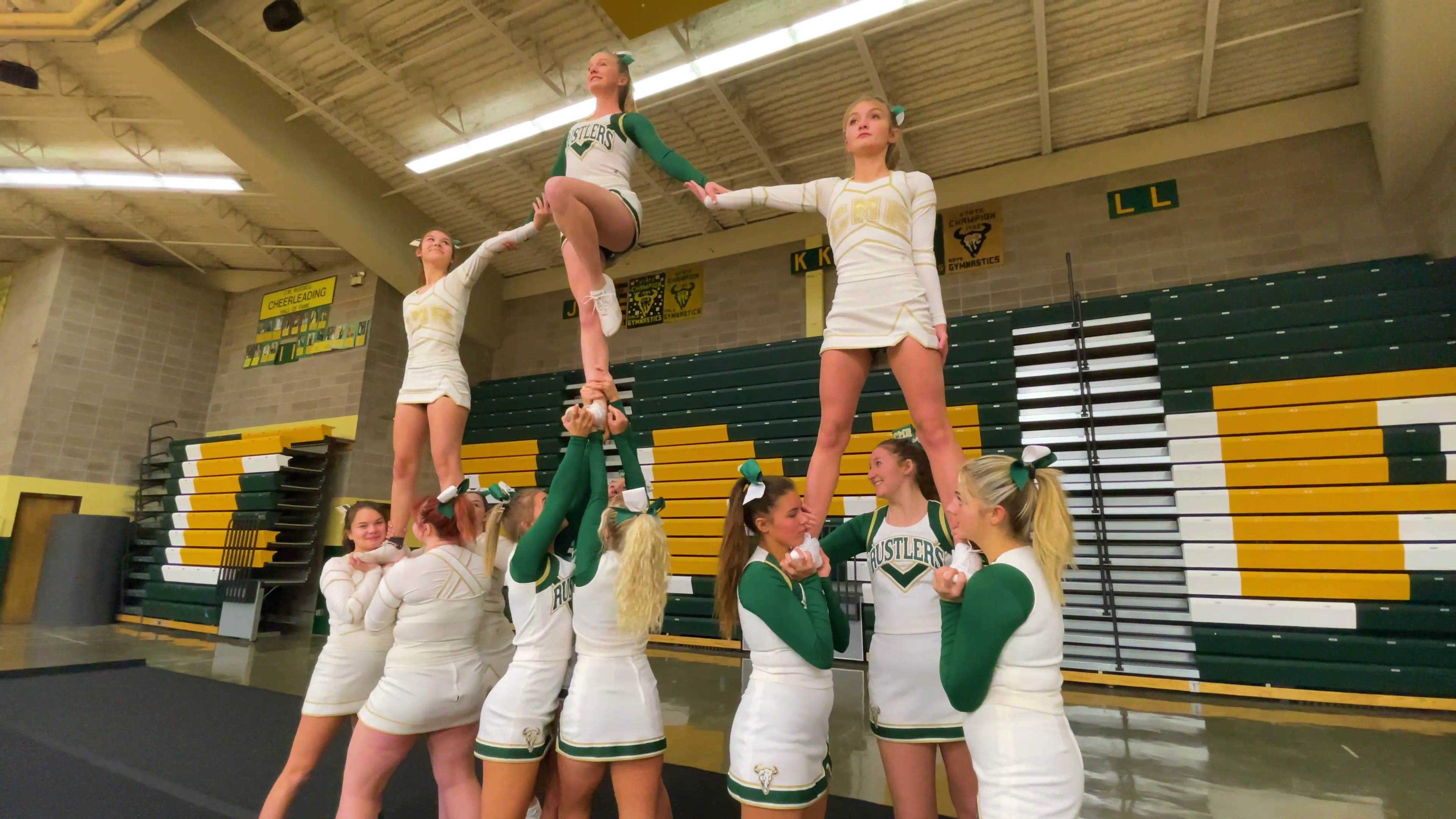 CMR cheerleaders prep for mini-camp for kids