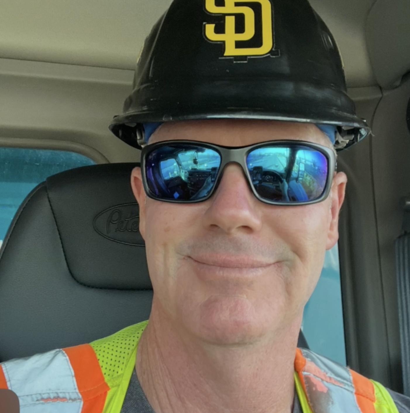 Fallbrook Marine veteran killed helping crash victims on I-15