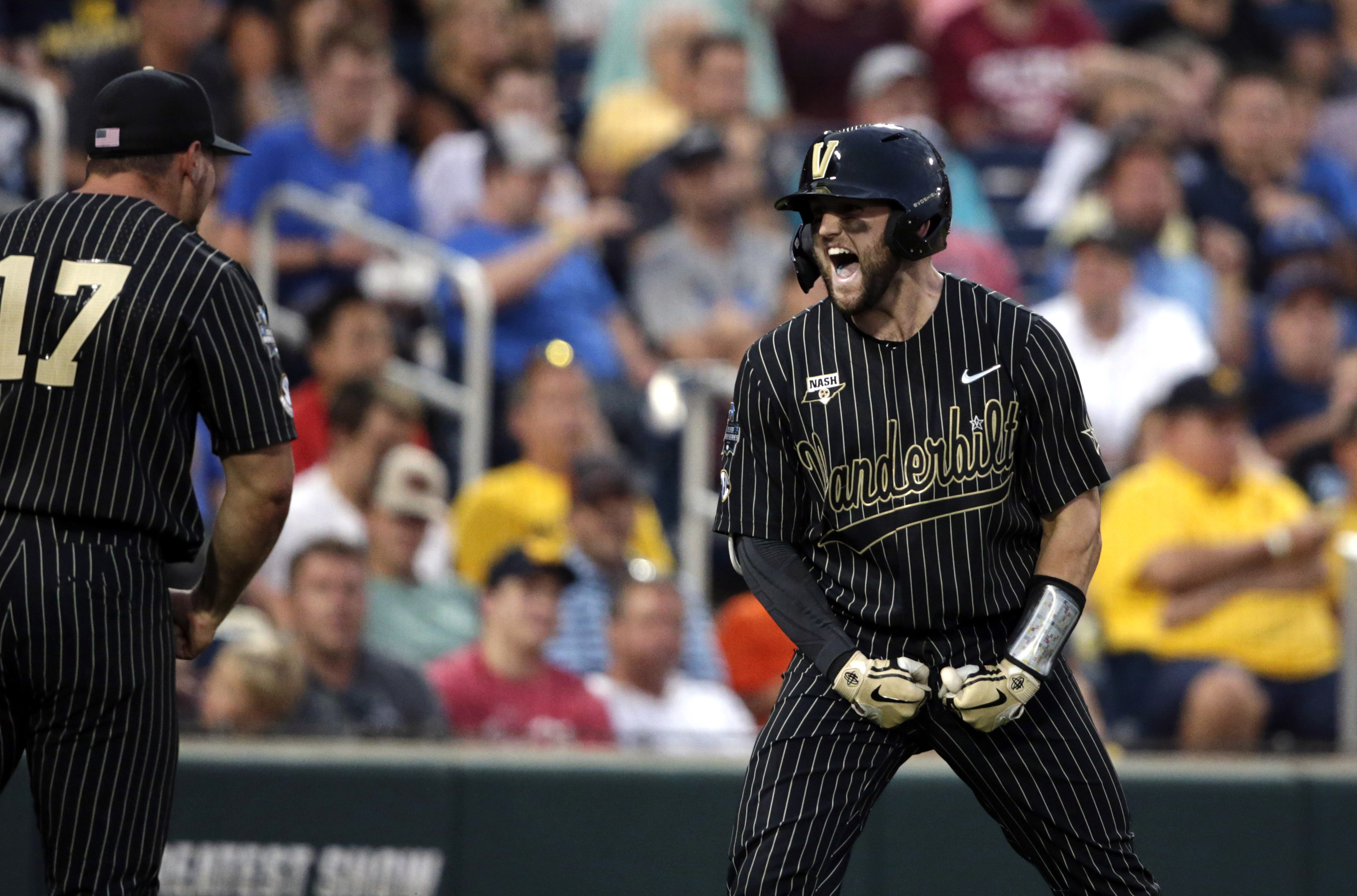 APTOPIX CWS Finals Baseball