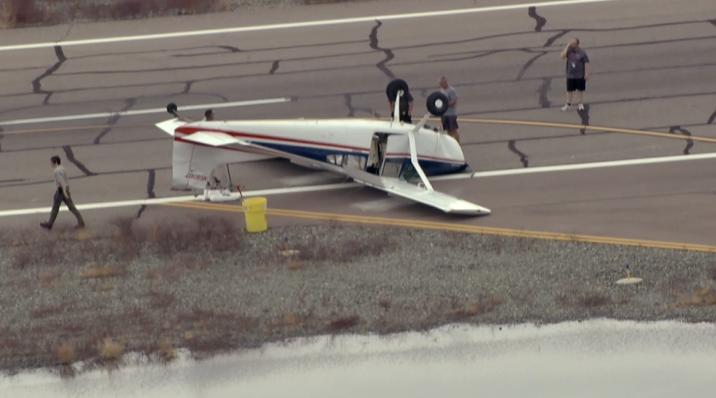 Small plane crash at Deer Valley Airport