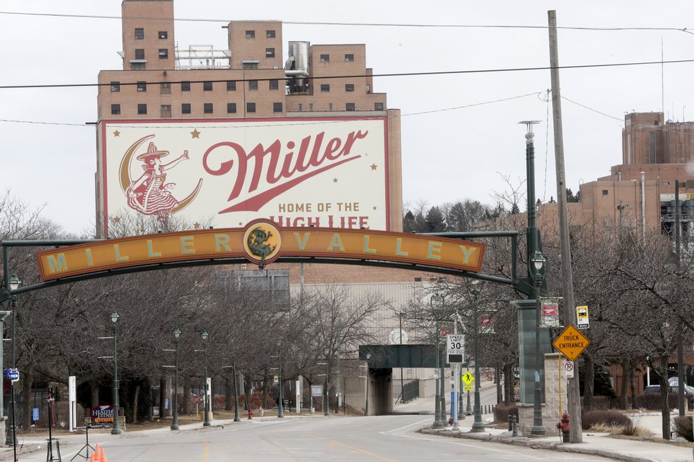 molson coors.jpeg