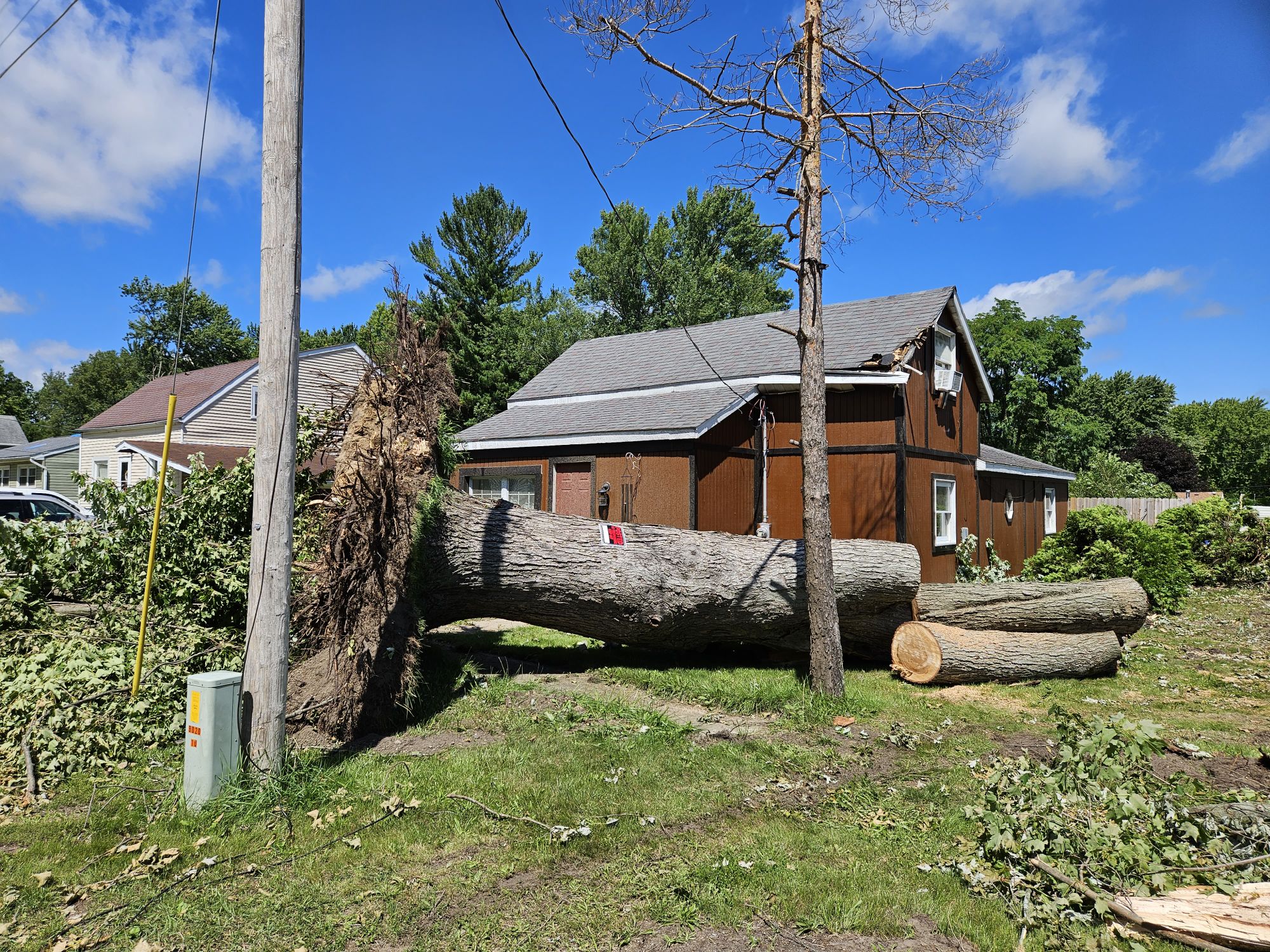 Damages in Perry, MI after tornado